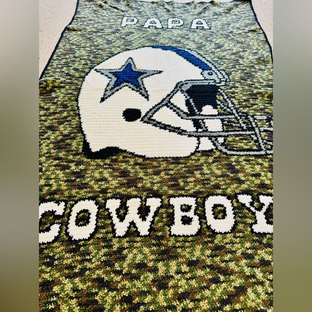 Dallas Cowboys Camouflage Throw Blanket 49”X75”, custom made item.